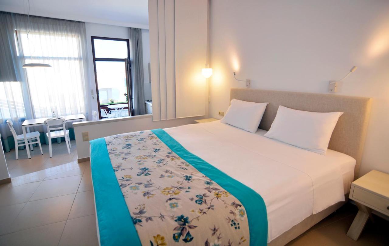 Simon Studios And Apartments Сития Екстериор снимка