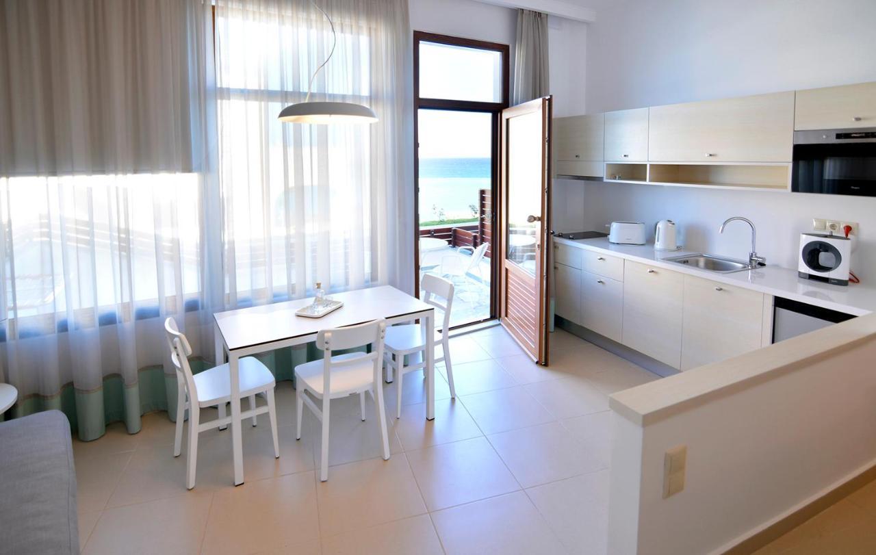 Simon Studios And Apartments Сития Екстериор снимка